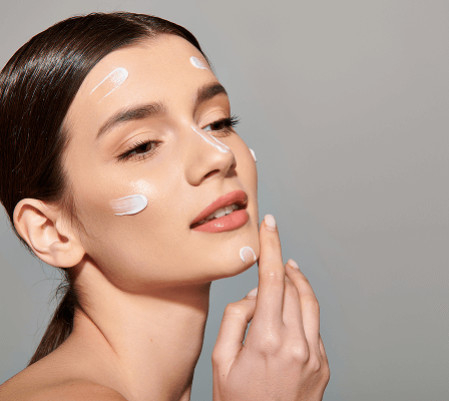 How to Keep Your Skin Looking Younger, Naturally