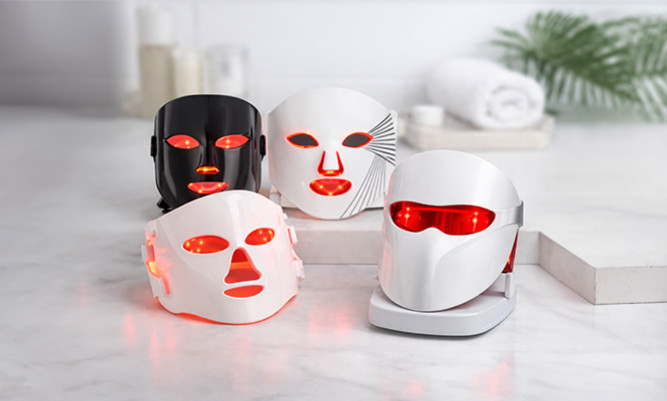 Best LED Face Mask: 2026 Comparison of the Most Effective Models