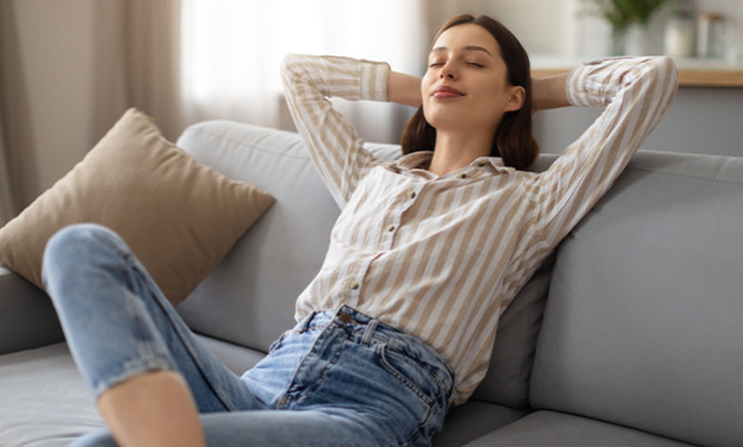 How to Stimulate the Vagus Nerve Naturally for Better Sleep and Stress Relief